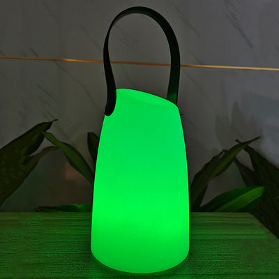 플라스틱 휴대용 LED 램프 정원용 무선 원격 제어