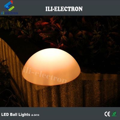PE 플라스틱 LED 반구 빛 재충전 크리스마스 장식