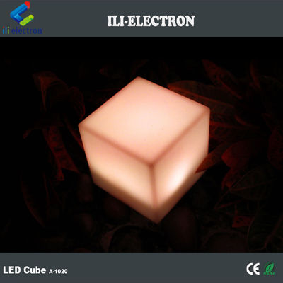 원격 제어 방수 다채로운 플라스틱 LED 큐브 빛