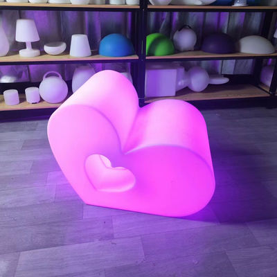 창의적인 다채로운 LED 빛나는 심장 위장 이벤트에 대한 심장 의자
