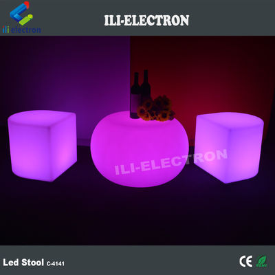 반짝이는 재충전 가능한 플라스틱 LED 조명 의자
