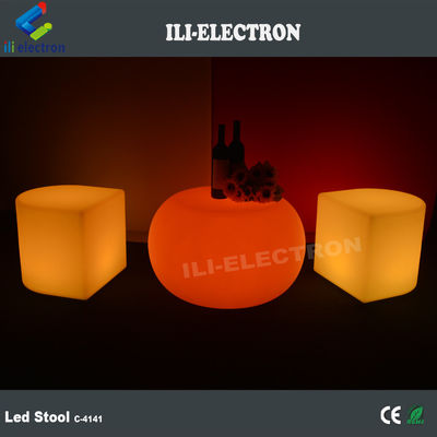 반짝이는 재충전 가능한 플라스틱 LED 조명 의자