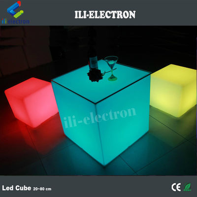 환경 친화적 인 플라스틱 LED 야외 조명 큐브