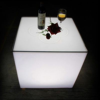 PE 물질 LED 큐브 좌석 장식 Led 큐브 테이블