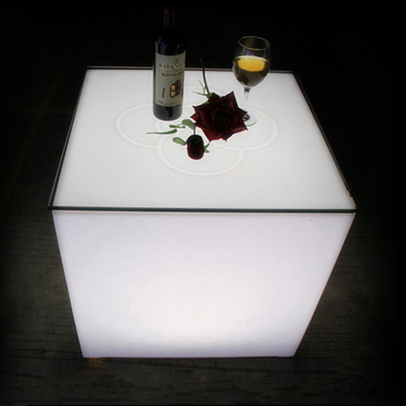 PE 물질 LED 큐브 좌석 장식 Led 큐브 테이블